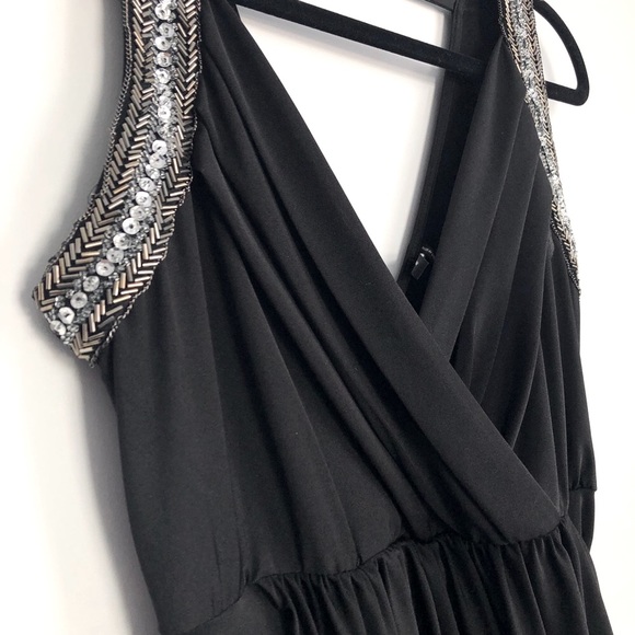 GUESS BY MARCIANO DEEP V TOP WITH SEQUINS - Picture 4 of 9